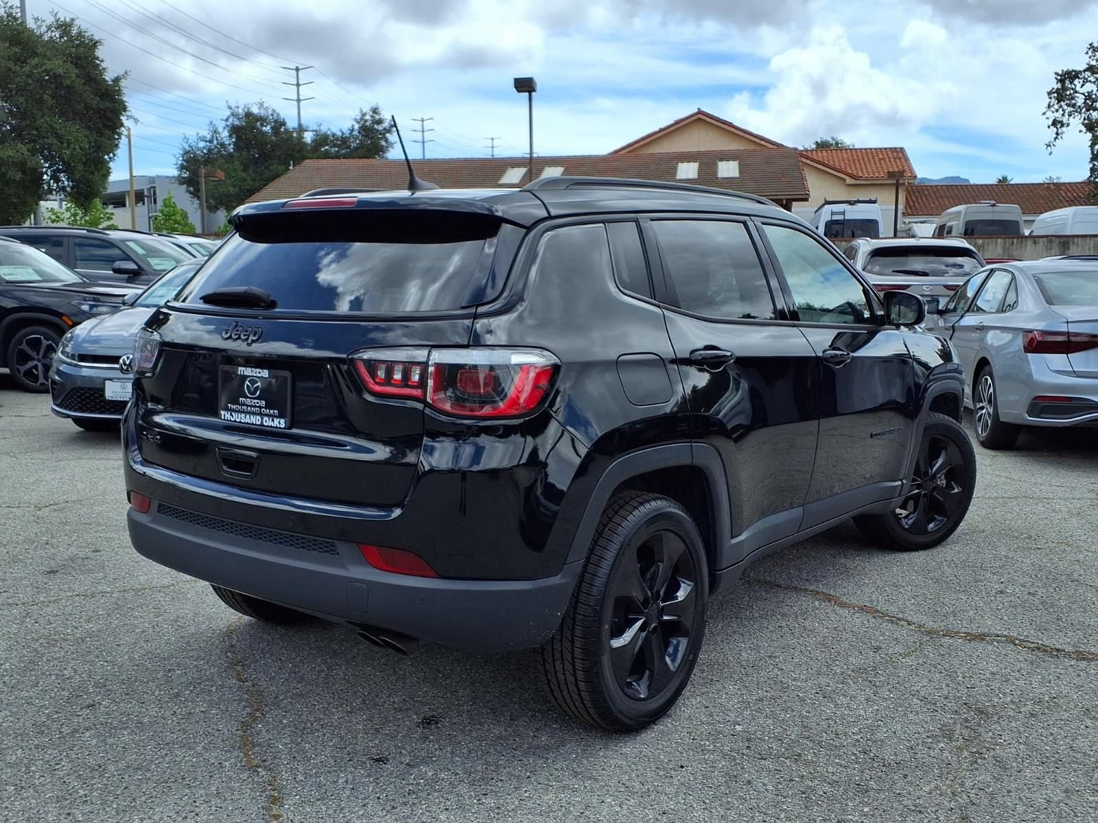 Used 2019 Jeep Compass Latitude AWD/4WD image 5