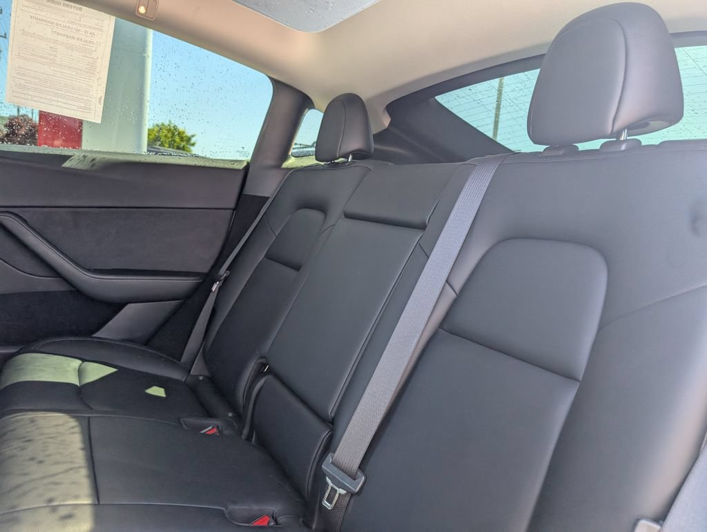 Used 2023 Tesla Model Y Performance AWD/4WD image 9