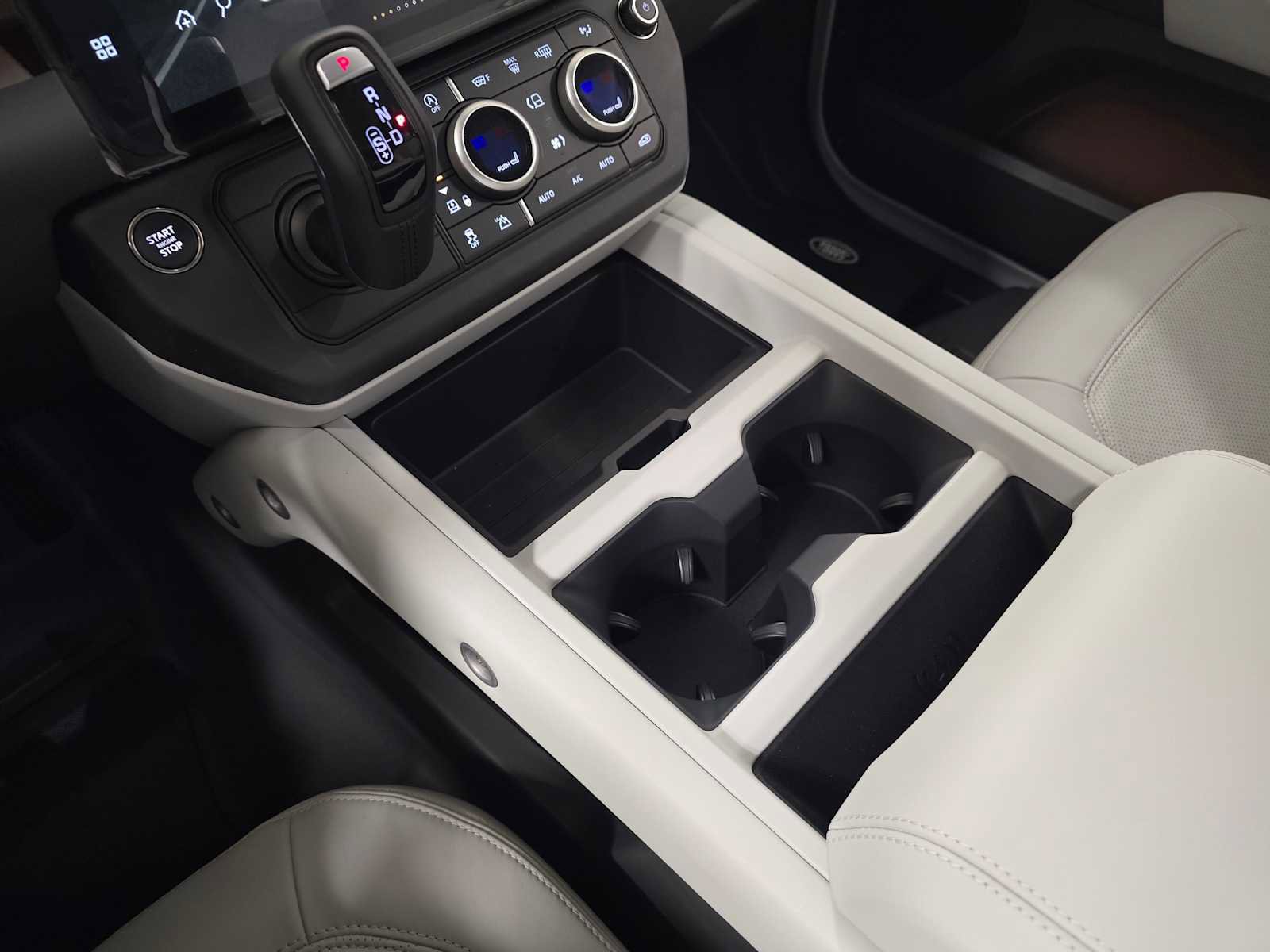 New 2026 Land Rover Defender 130 S AWD/4WD image 30