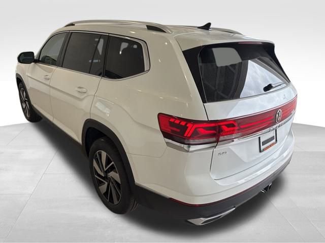 New 2025 Volkswagen Atlas SEL image 5