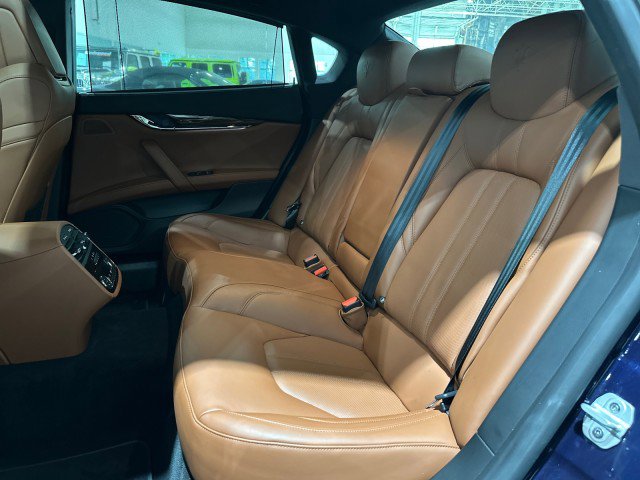 Used 2018 Maserati Quattroporte S GranSport RWD image 5