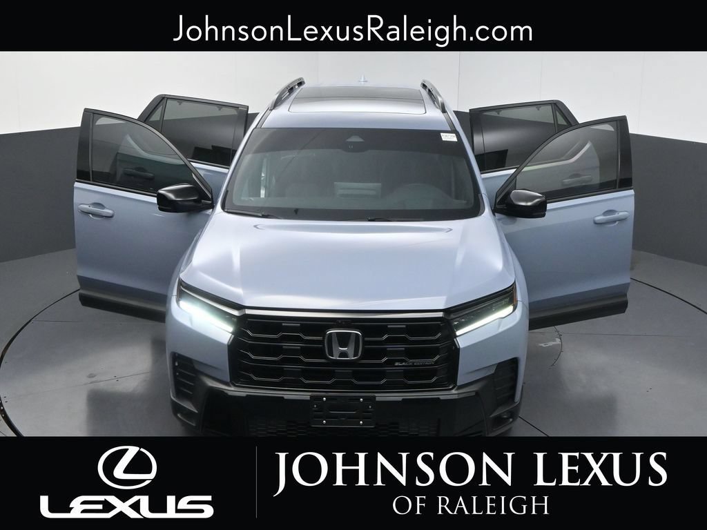 Used 2026 Honda Pilot Black Edition image 33