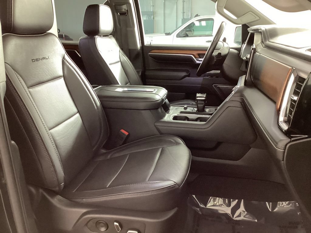 Used 2022 GMC Sierra 1500 Denali AWD/4WD image 21