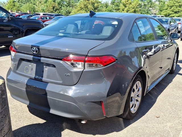 Used 2024 Toyota Corolla LE FWD image 4