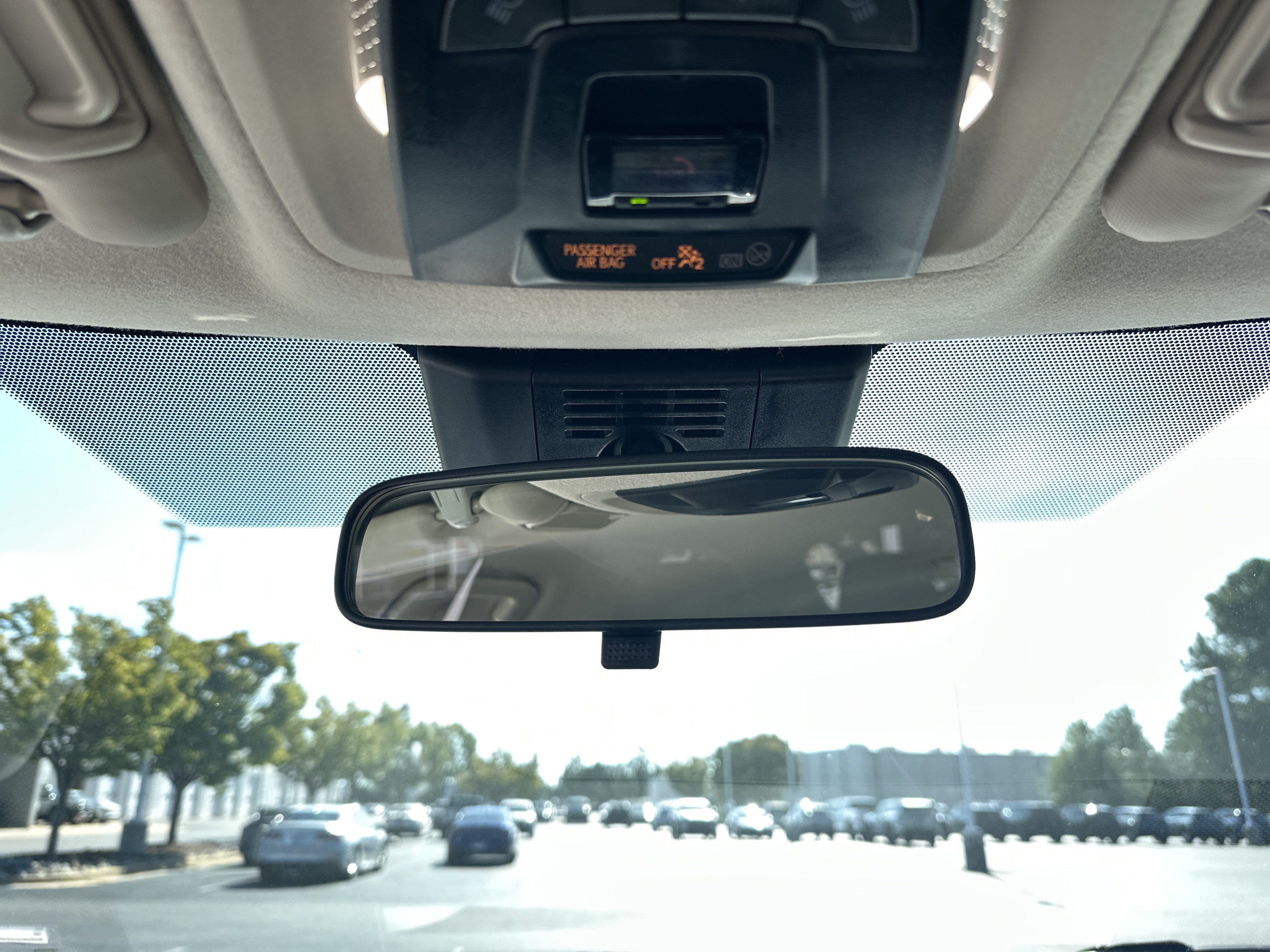 Used 2024 Toyota Corolla LE FWD image 27