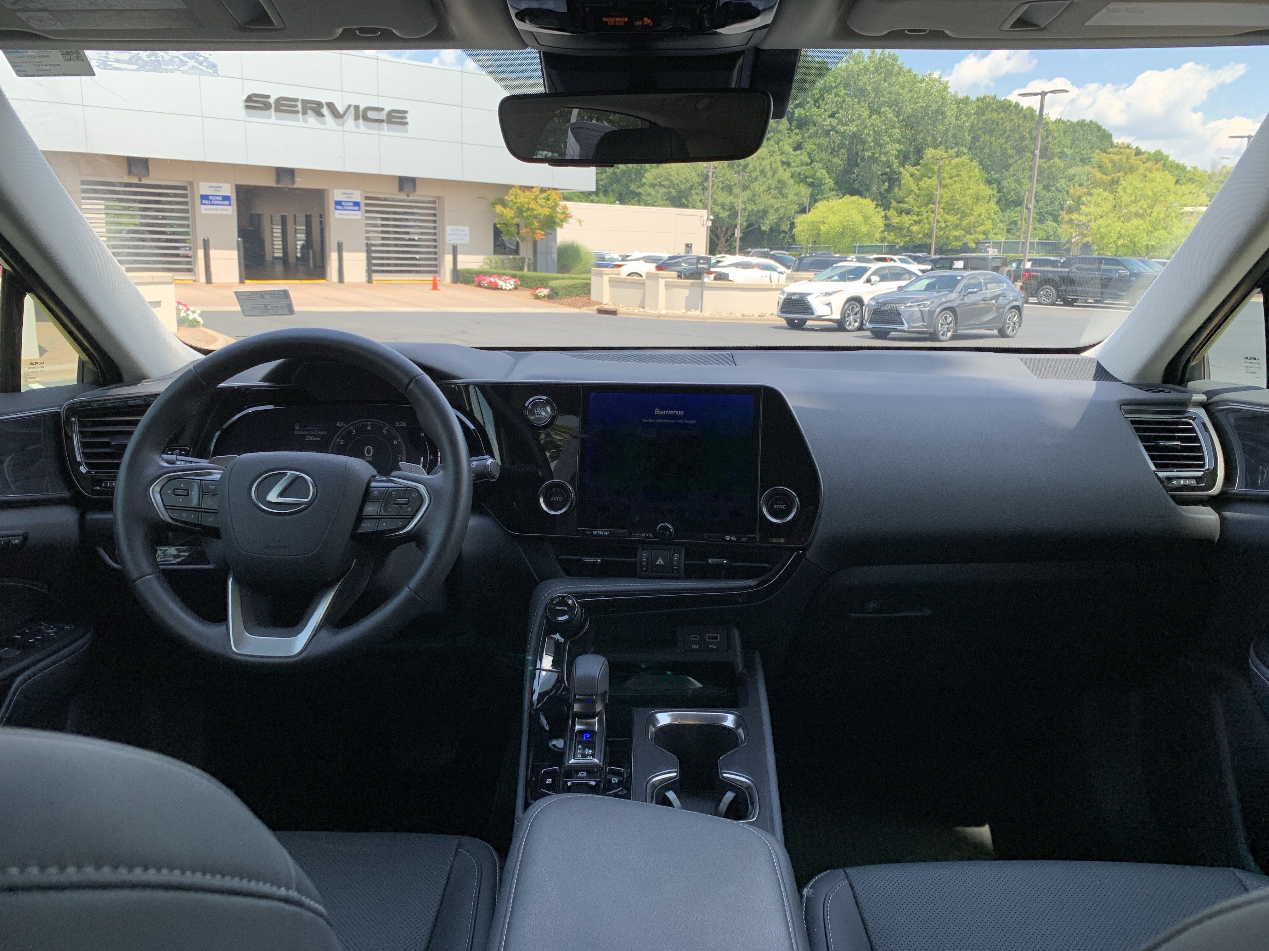 Used 2025 Lexus NX 250 FWD w/ Accessory Package (2T) image 30