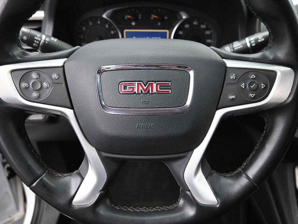 Used 2023 GMC Acadia SLT image 16