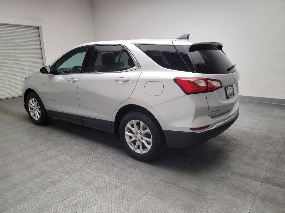 Used 2020 Chevrolet Equinox LT image 3