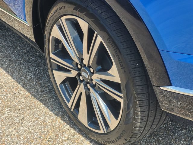 New 2027 Cadillac Optiq Premium Luxury AWD/4WD image 5