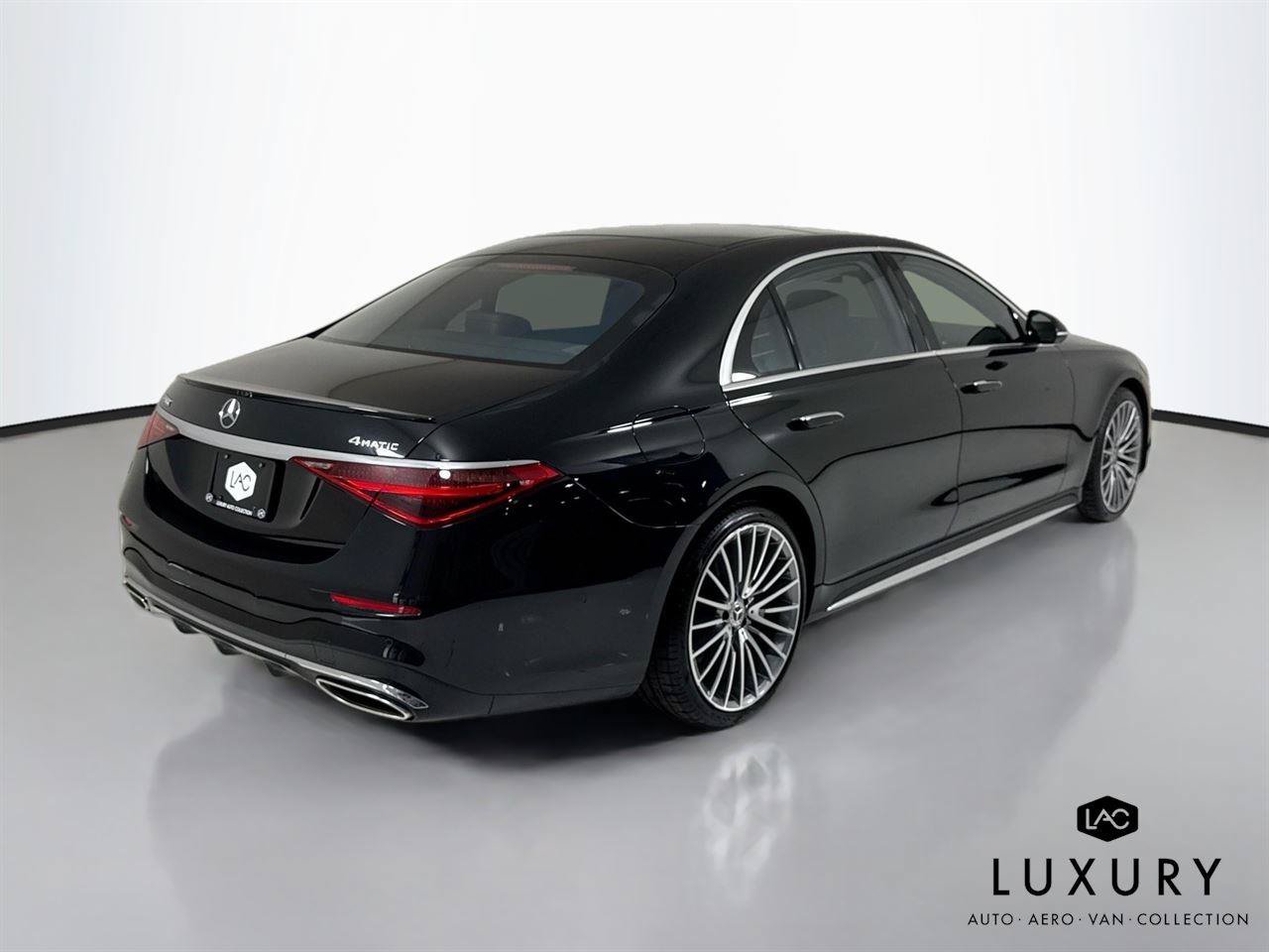 Used 2023 Mercedes-Benz S 500 4MATIC image 6