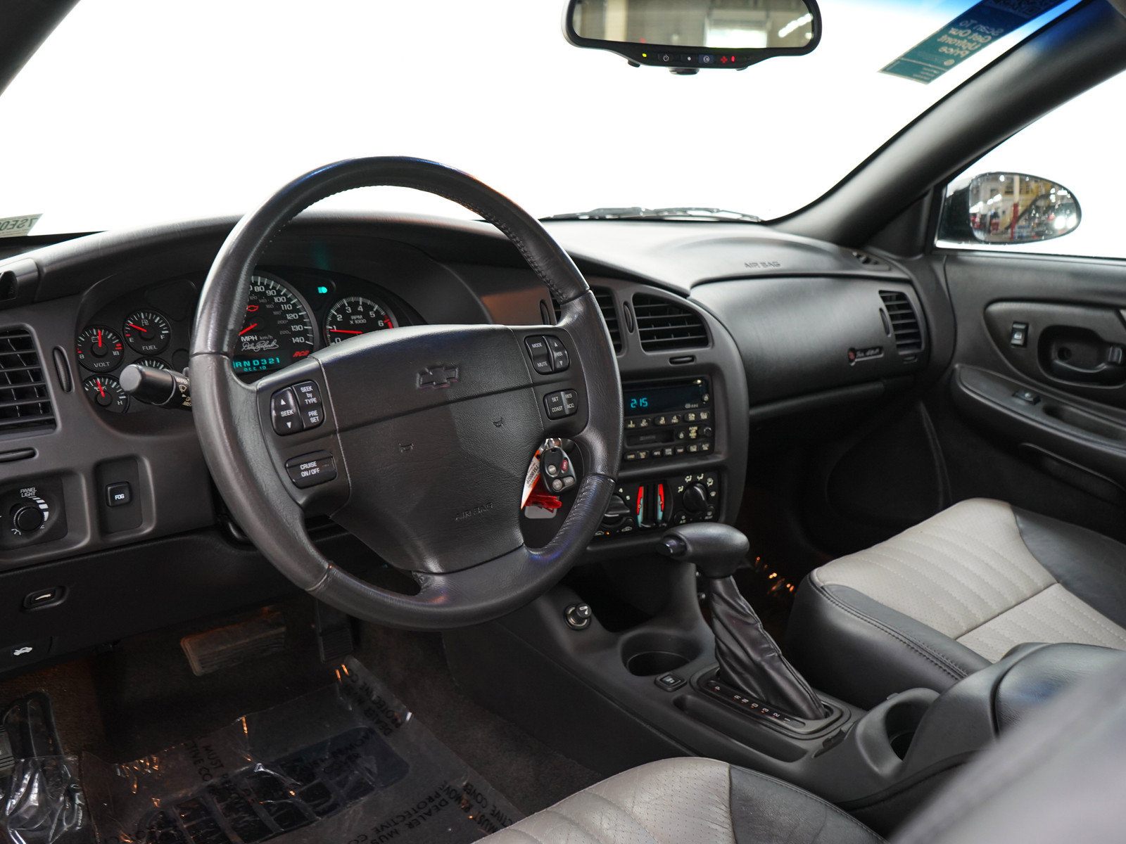 Used 2002 Chevrolet Monte Carlo SS w/ Preferred Equipment Group FWD image 18