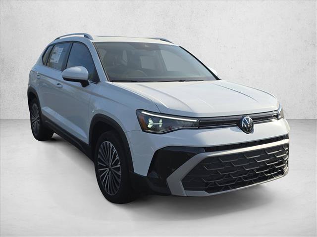 New 2026 Volkswagen Taos SE FWD image 10