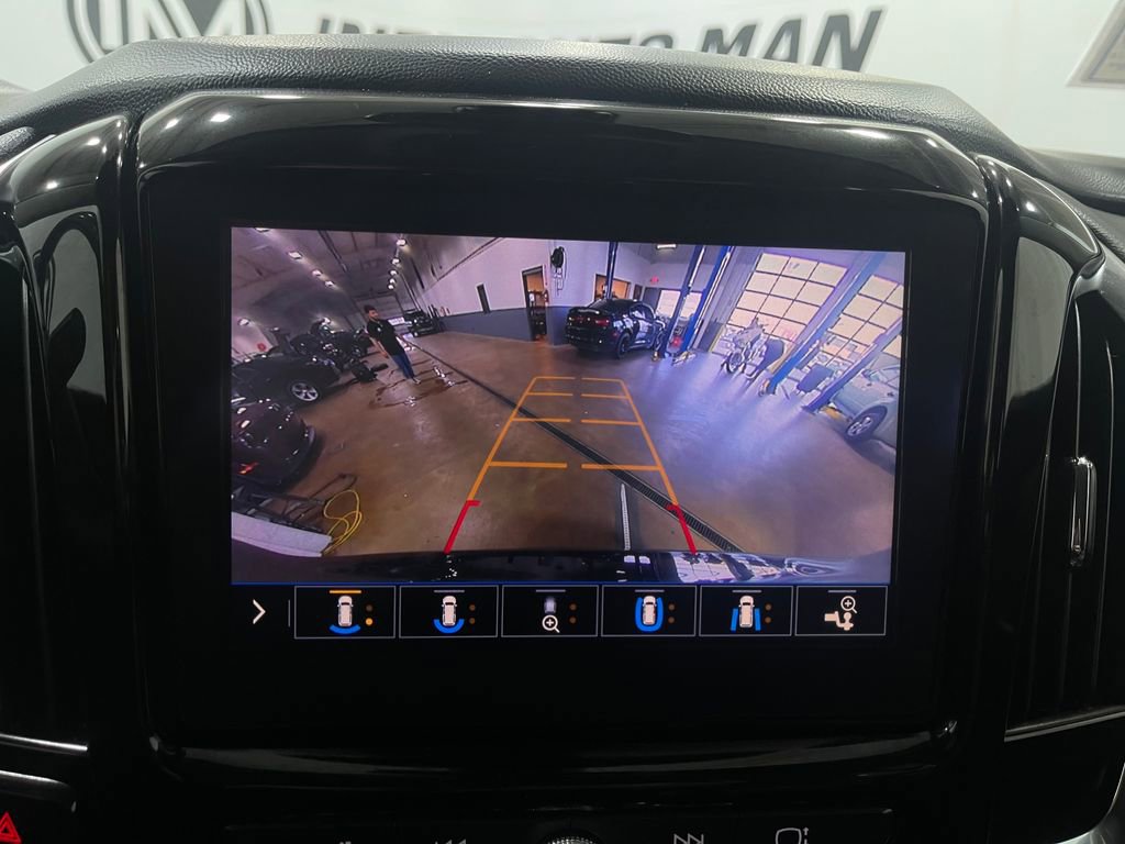 Used 2021 Chevrolet Traverse RS w/ LPO, 'HIT The Road' Package image 11