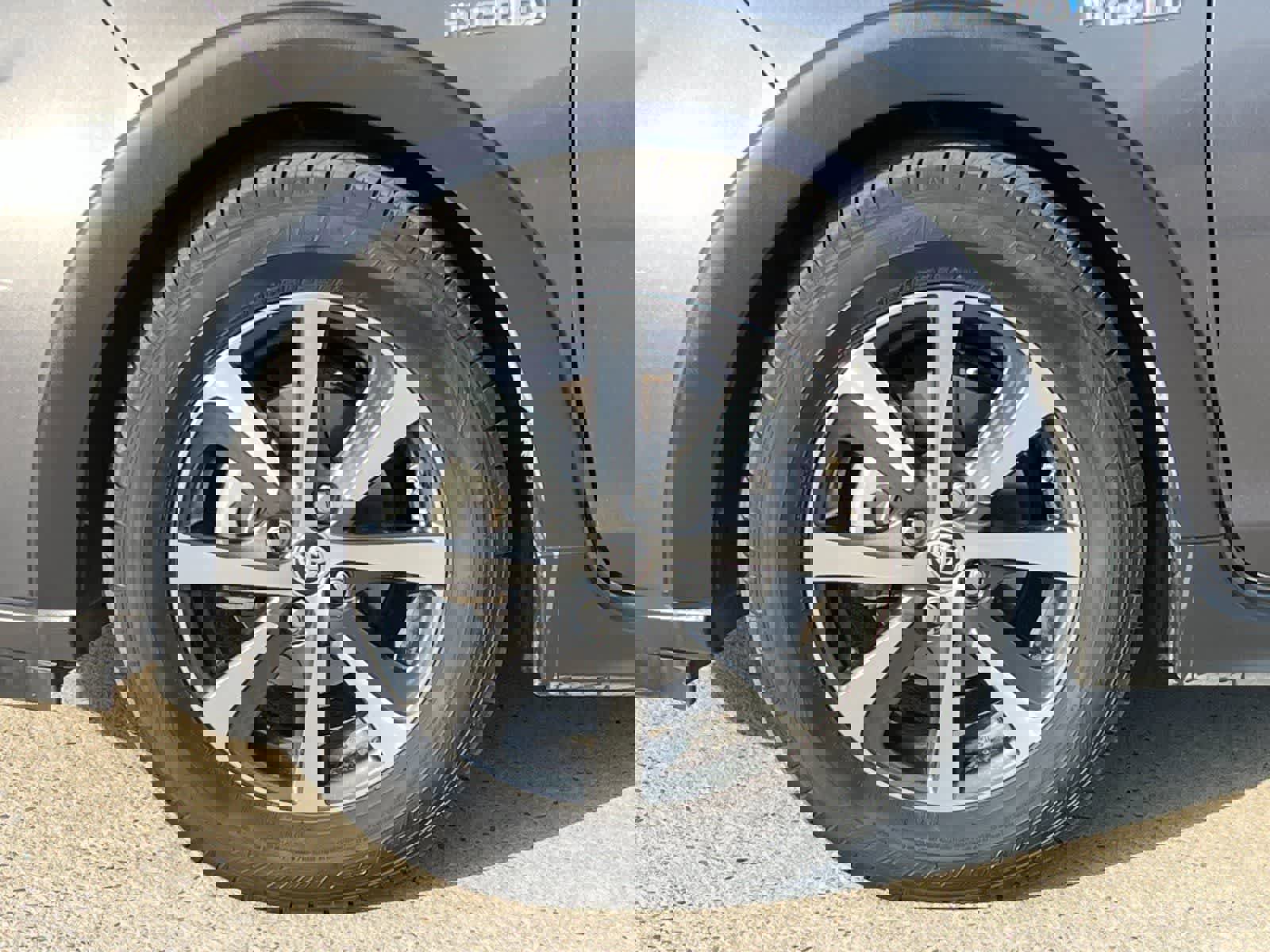 Used 2018 Toyota Prius C One image 25