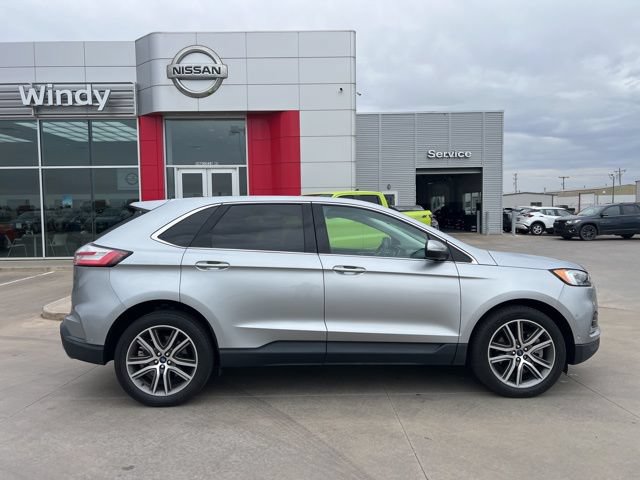 Used 2021 Ford Edge Titanium w/ Equipment Group 301A AWD/4WD image 8
