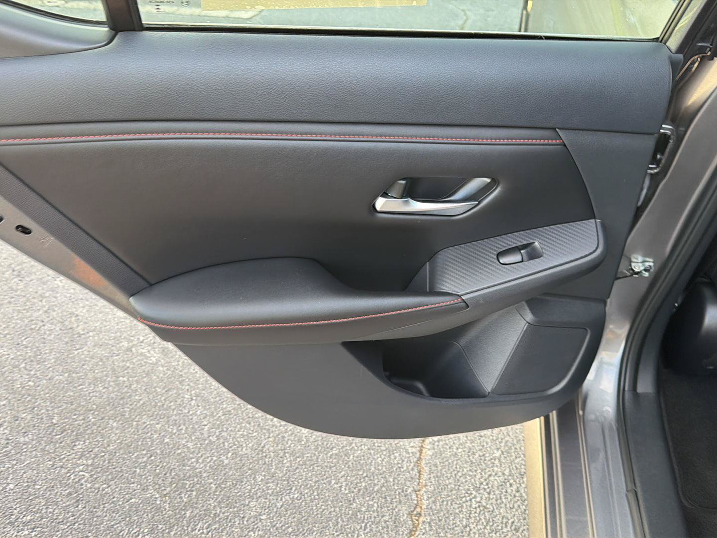 Used 2024 Nissan Sentra SR FWD image 17