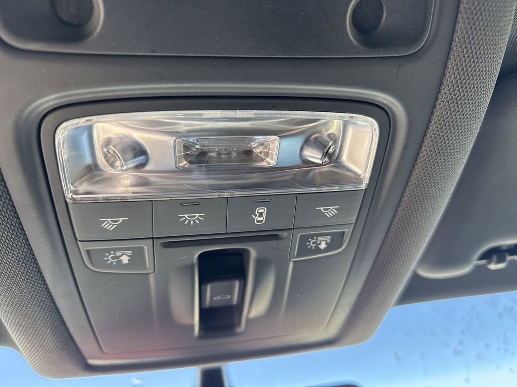 Used 2018 Audi Q3 2.0T Premium FWD image 12