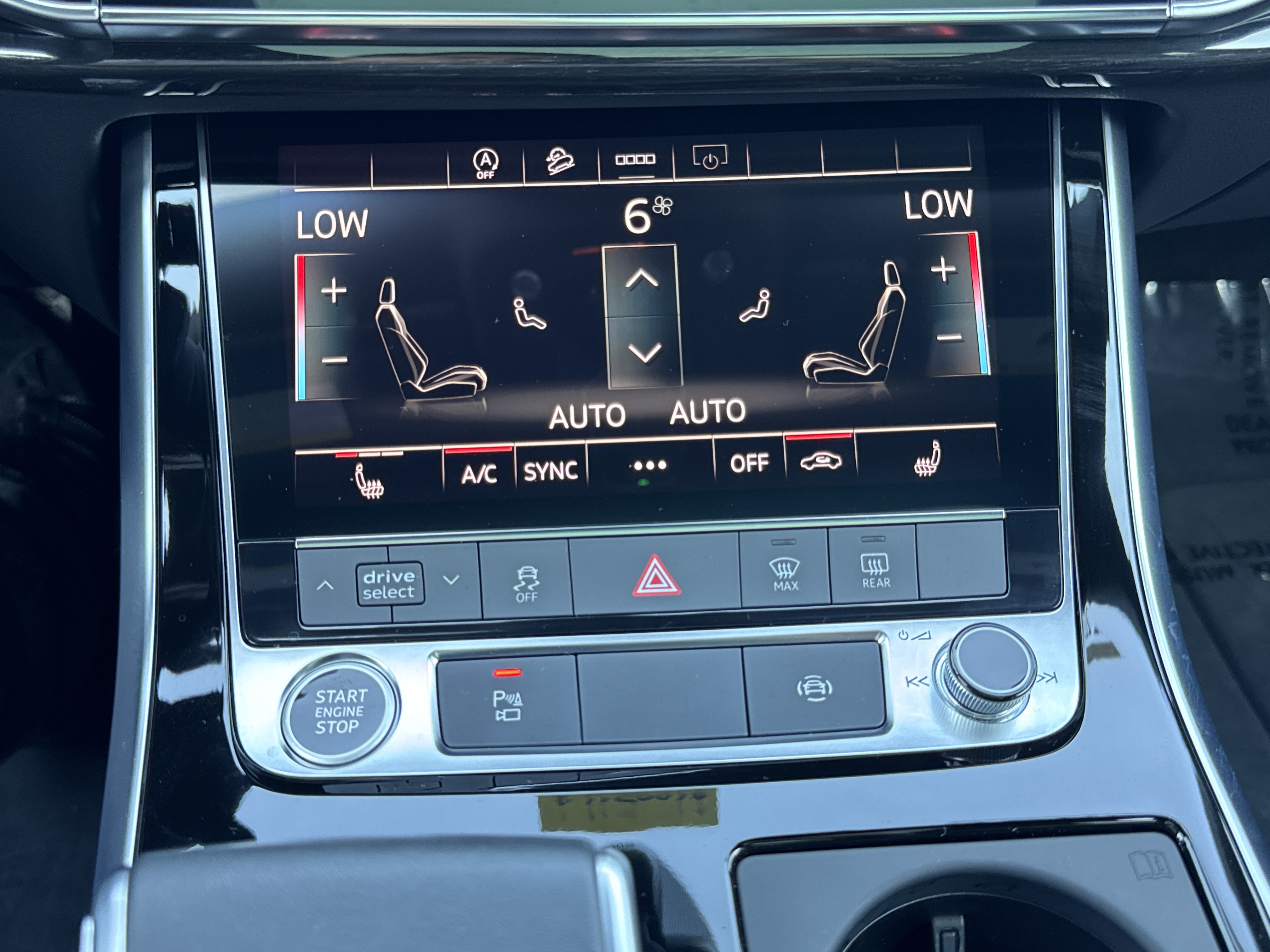 Certified 2025 Audi Q8 Premium AWD/4WD image 26