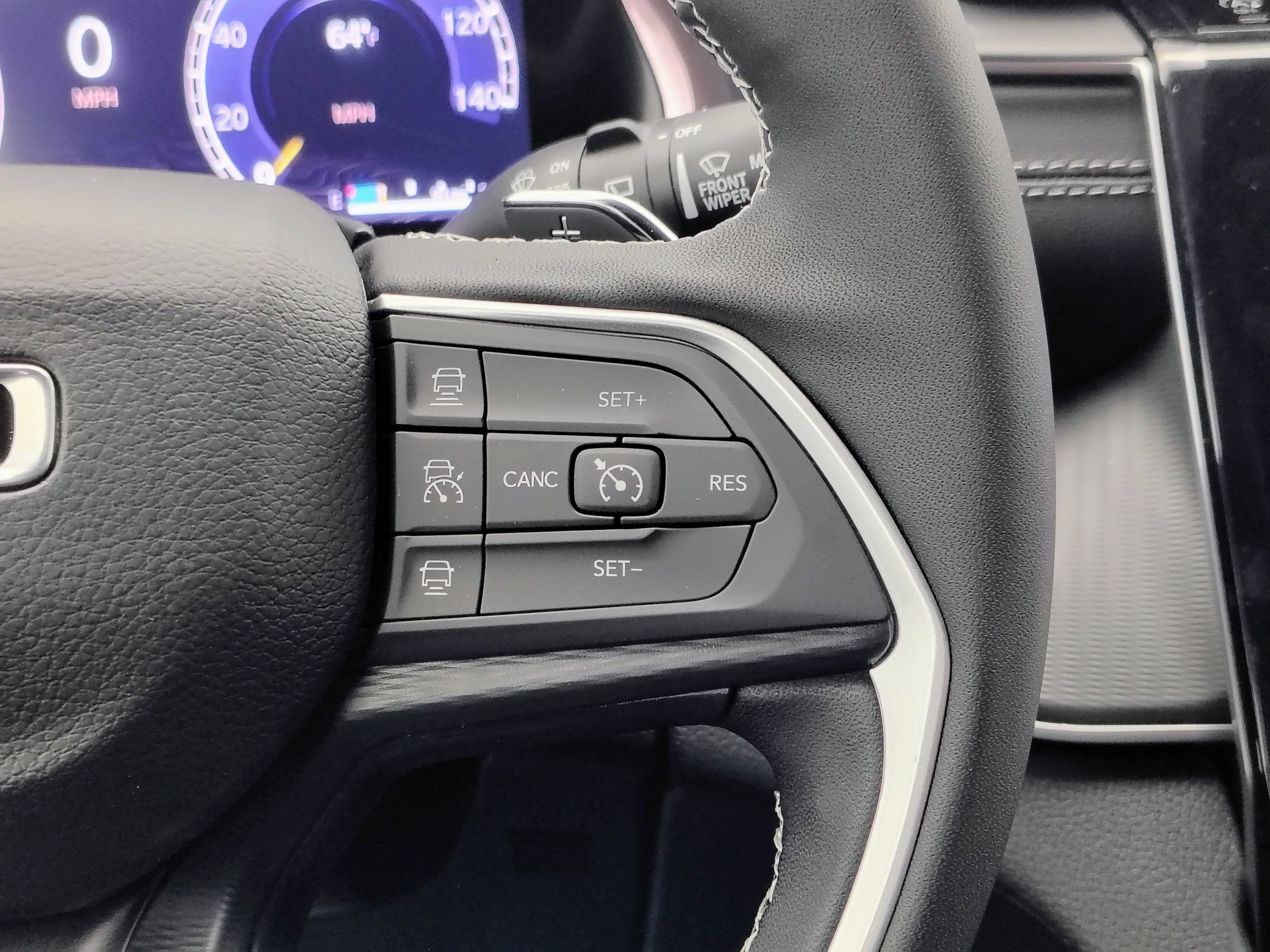 New 2025 Jeep Grand Cherokee Altitude image 34