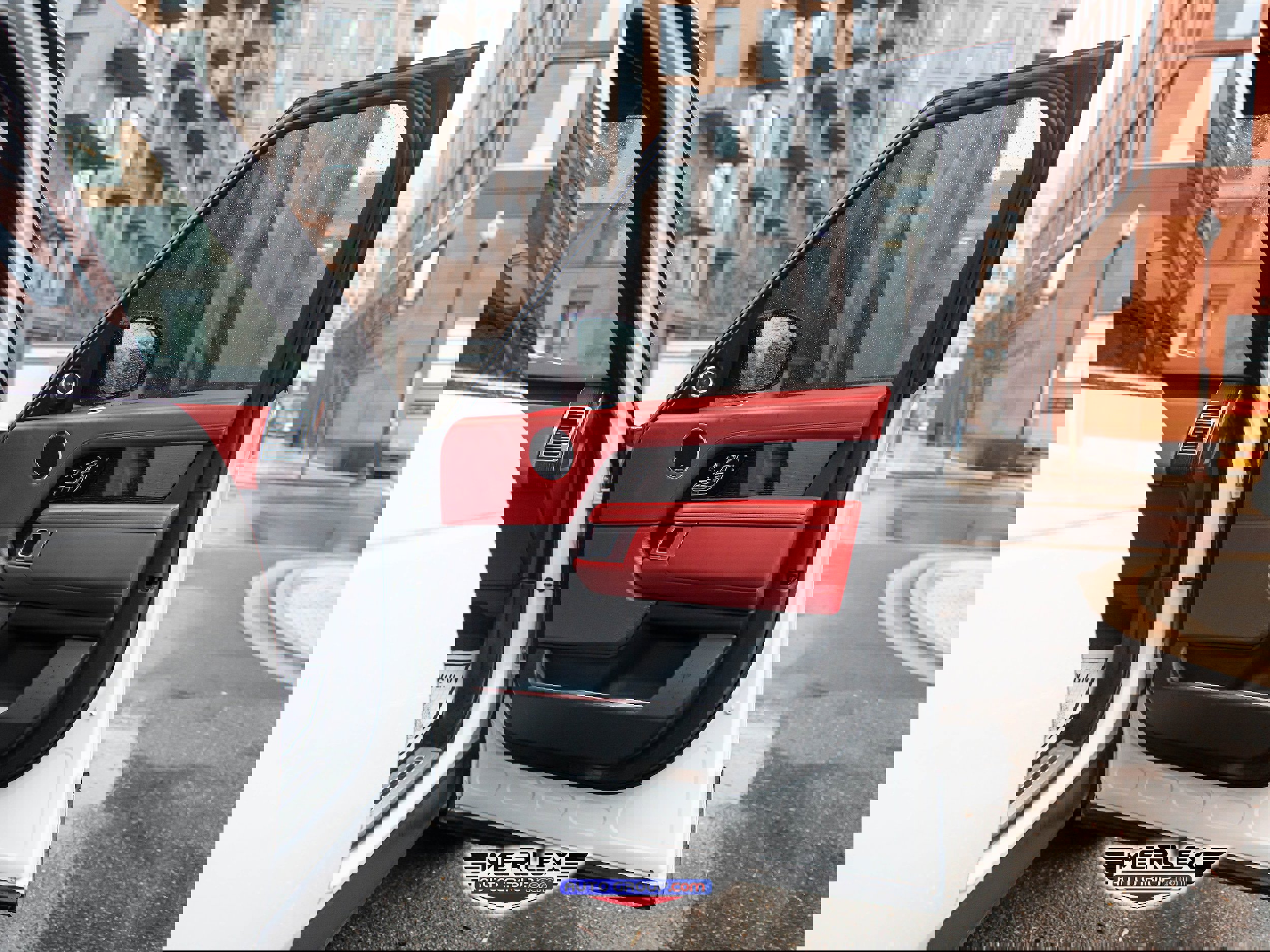 Used 2021 Land Rover Range Rover Autobiography image 44