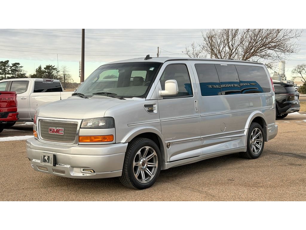 Used 2017 GMC Savana 2500 image 4