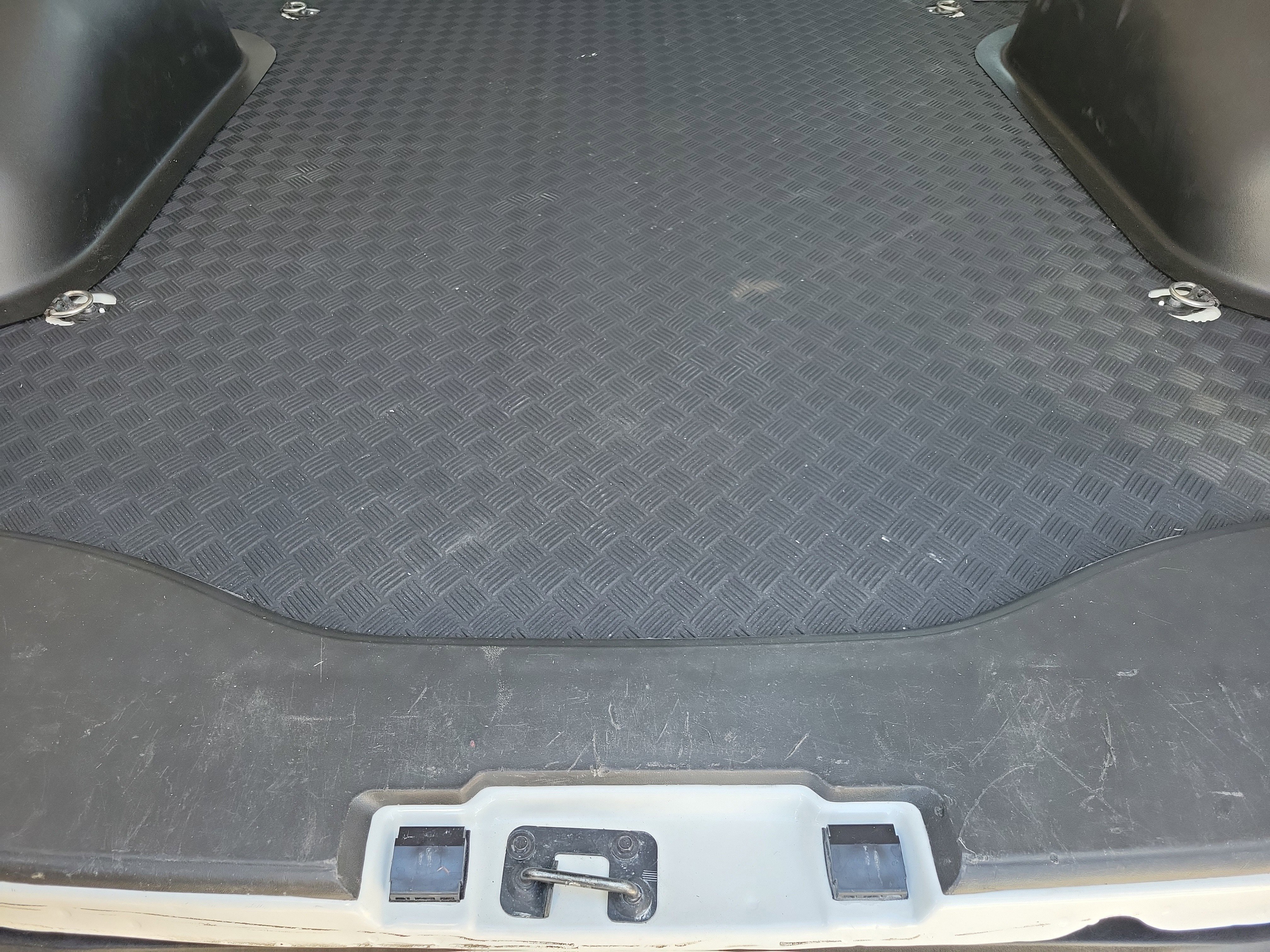 Used 2024 Chevrolet Express 2500 w/ Driver Convenience Package image 11