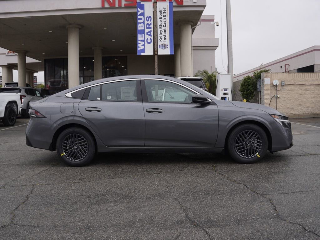 New 2026 Nissan Sentra SV FWD image 3