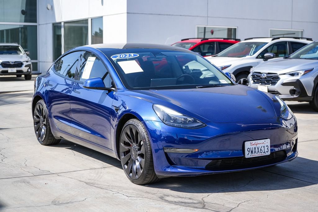 Used 2023 Tesla Model 3 Performance image 3