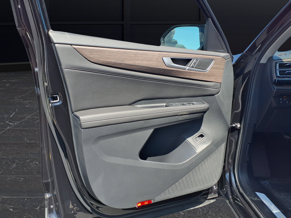 New 2026 Volkswagen Atlas SEL AWD/4WD image 10