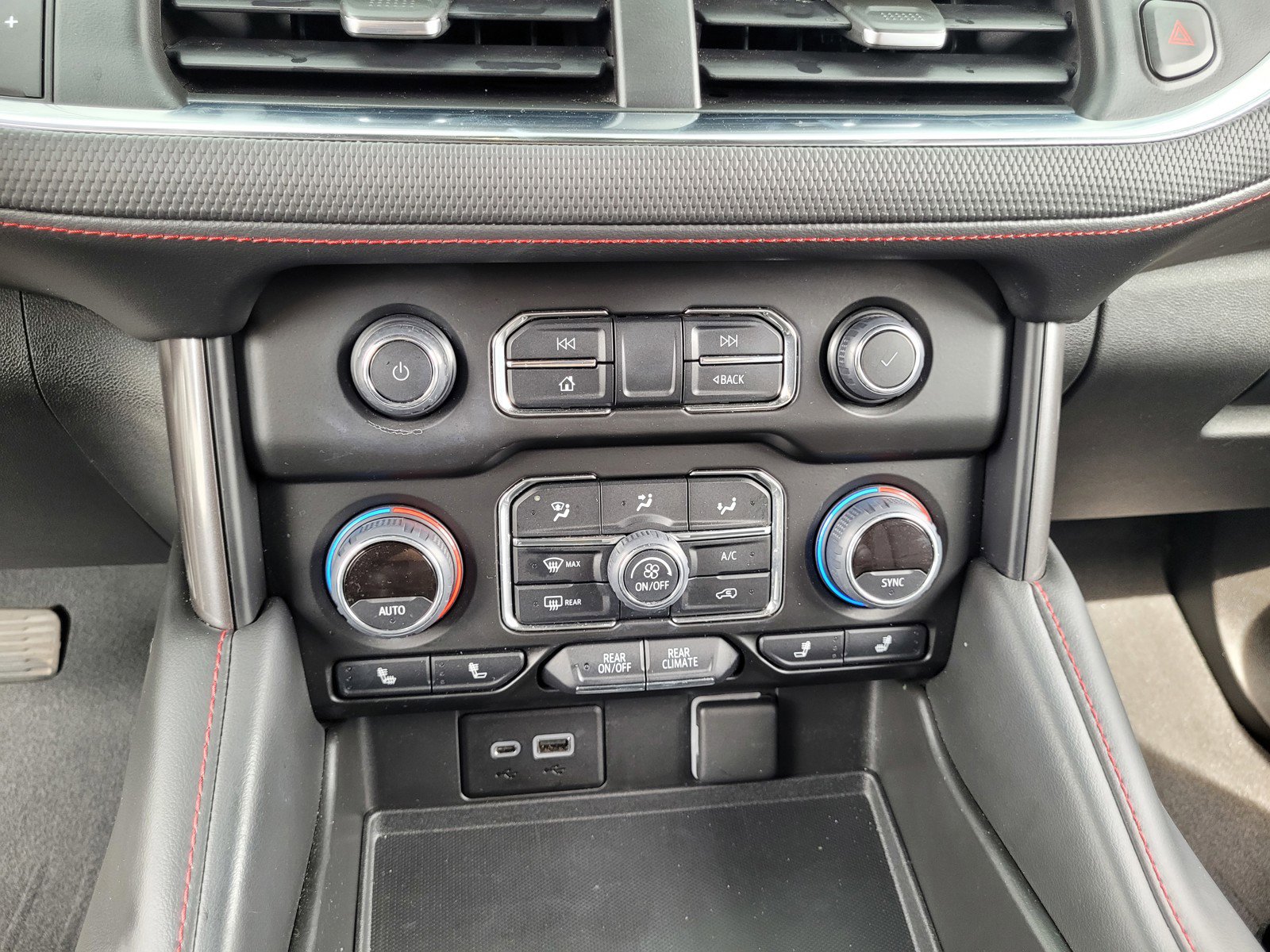 Used 2022 Chevrolet Tahoe RST w/ Luxury Package image 19