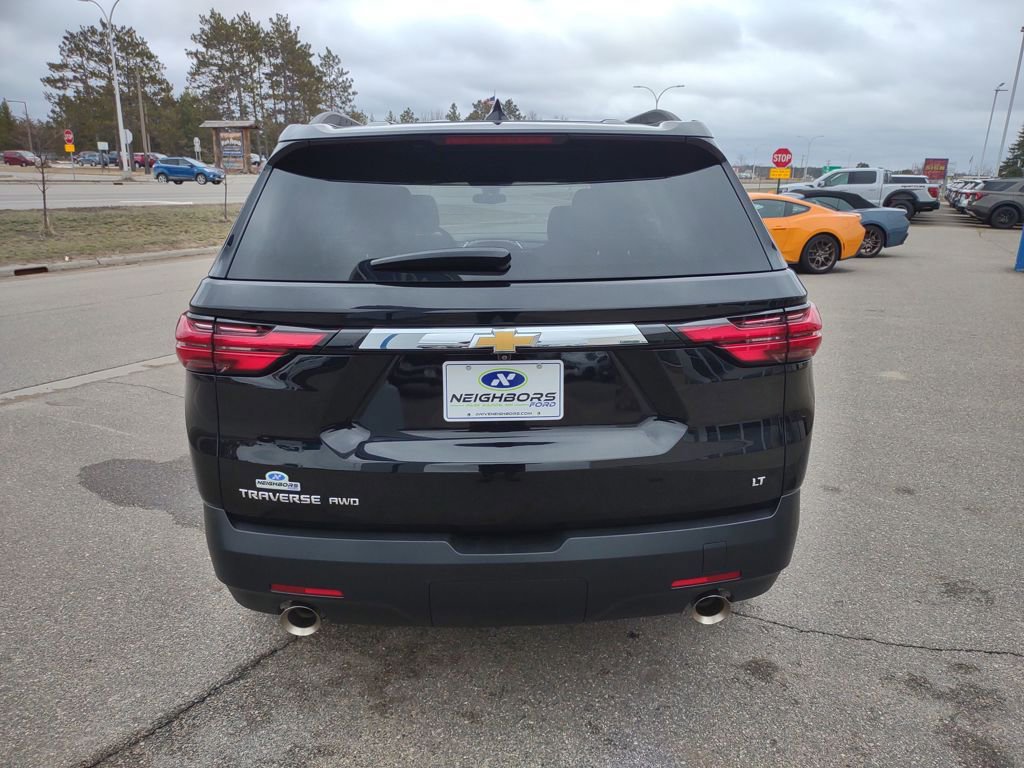 Used 2023 Chevrolet Traverse LT AWD/4WD image 4