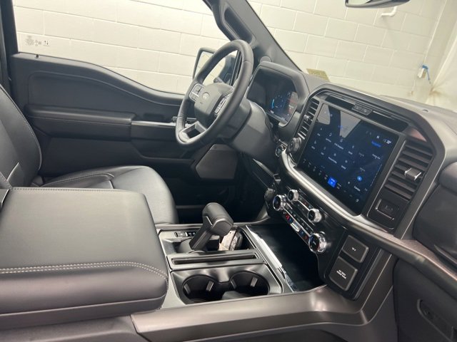 New 2025 Ford F150 Lariat w/ Equipment Group 501A Mid image 26