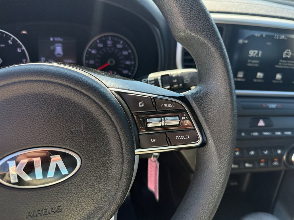 Used 2020 Kia Sportage LX image 18