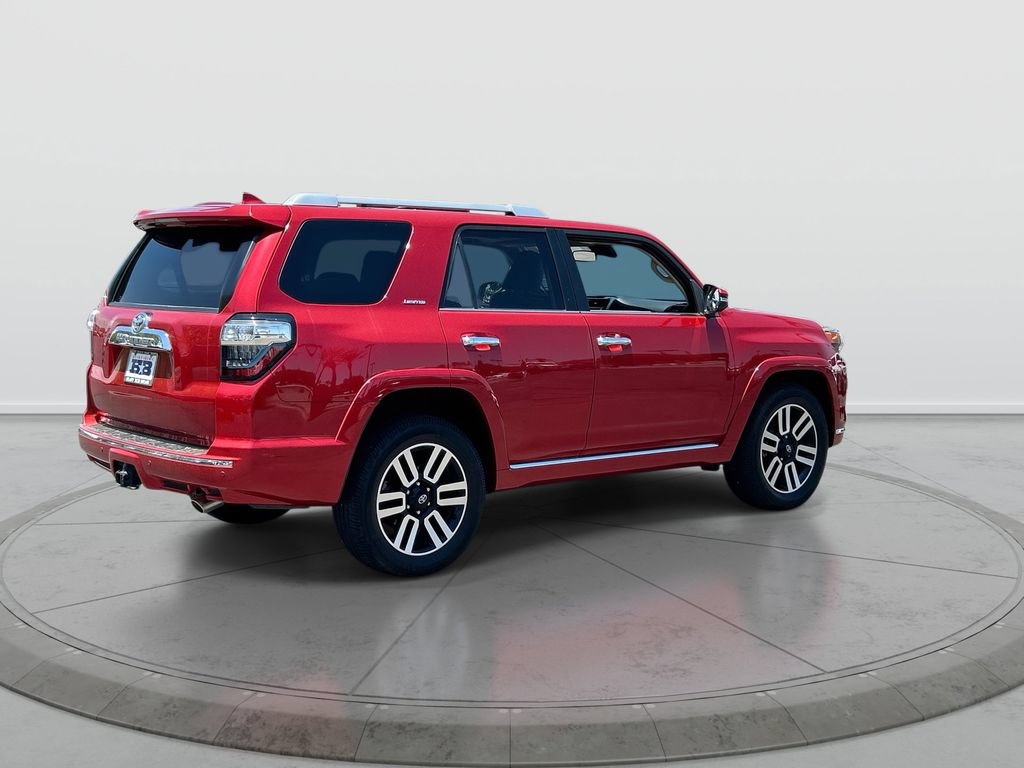 Used 2022 Toyota 4Runner Limited AWD/4WD image 8