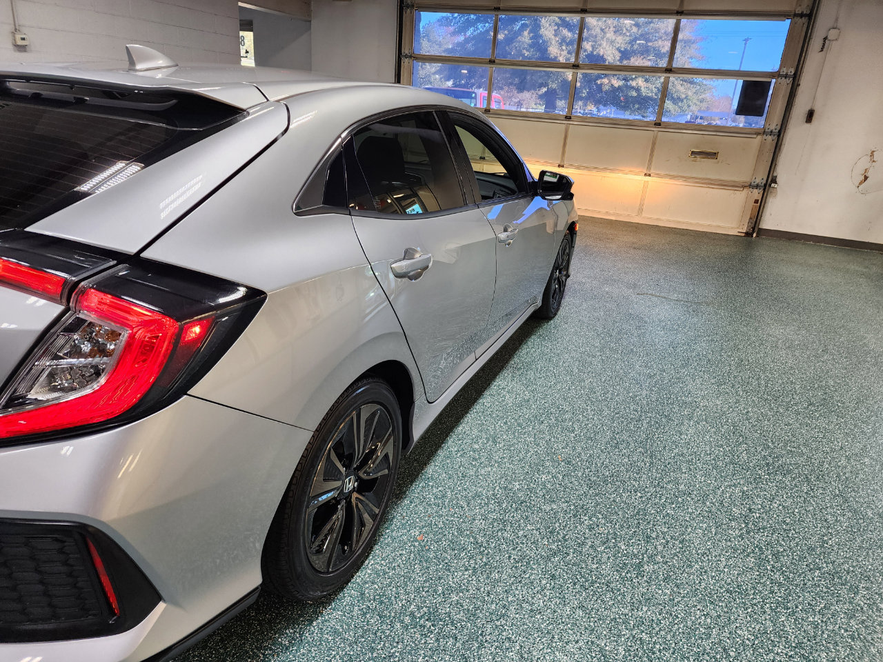Used 2018 Honda Civic EX image 7