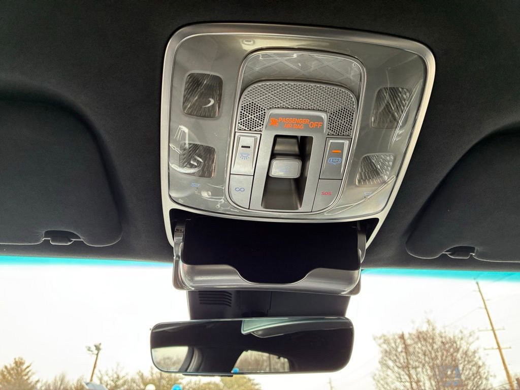 Used 2022 Genesis GV70 3.5T Sport w/ Sport Prestige Package image 44