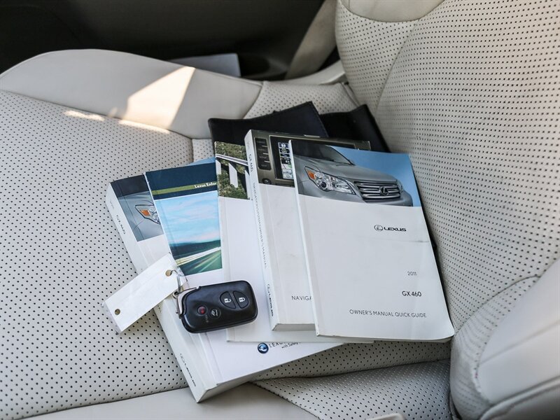 Used 2011 Lexus GX 460 w/ Comfort Plus Pkg AWD/4WD image 35