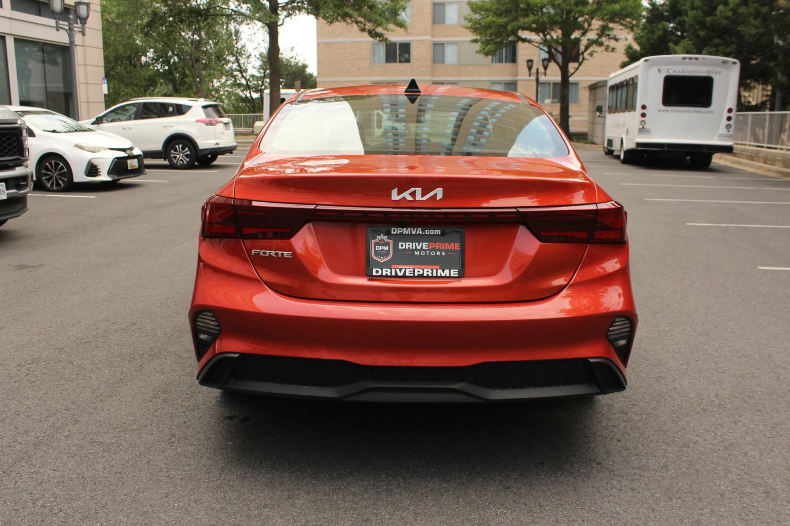 Used 2024 Kia Forte LXS FWD image 8