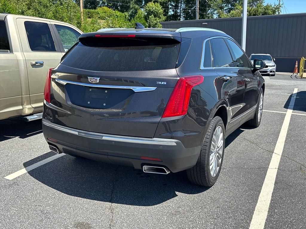 Used 2018 Cadillac XT5 Premium Luxury FWD image 11