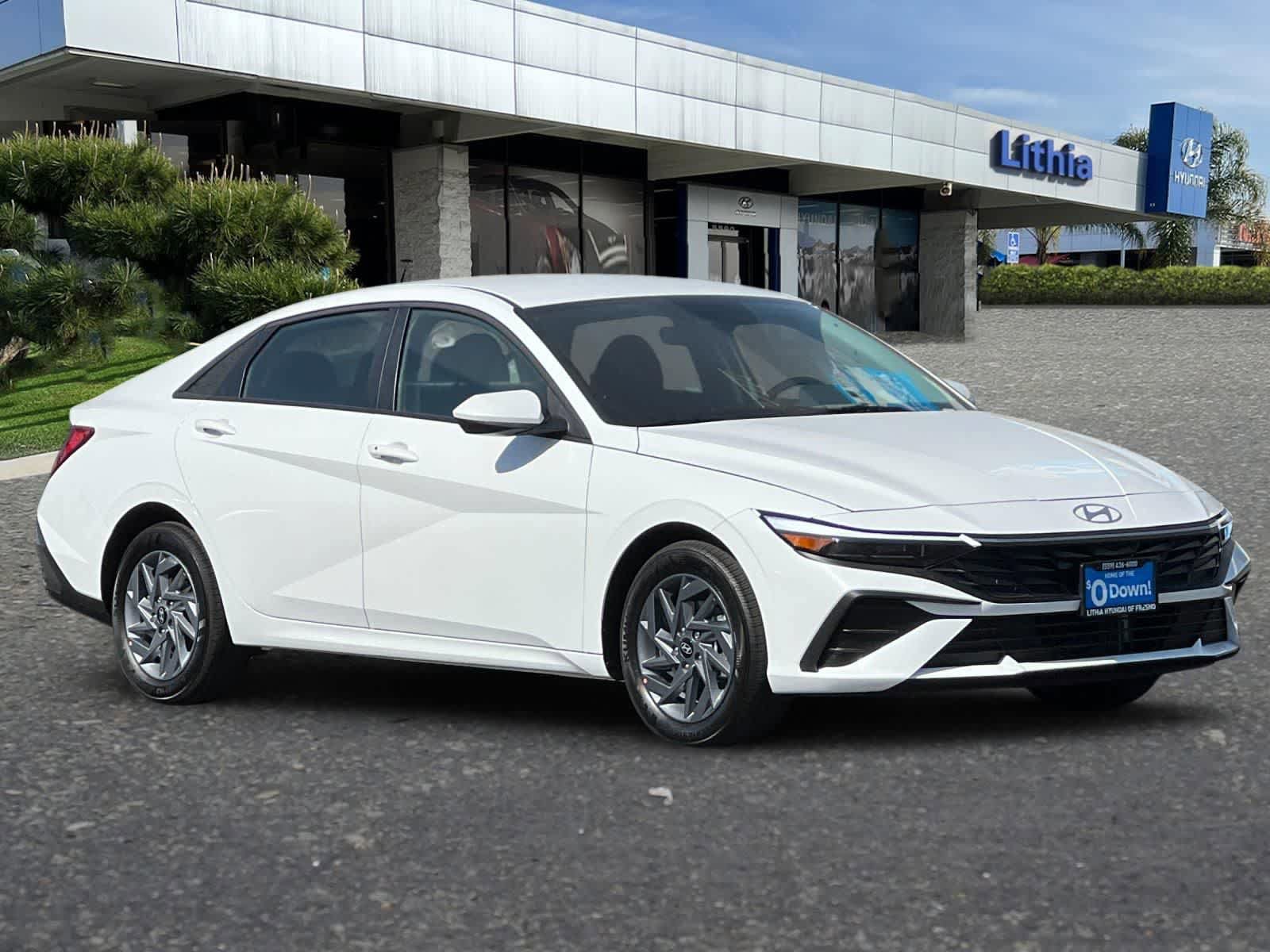 New 2025 Hyundai Elantra Blue FWD image 9