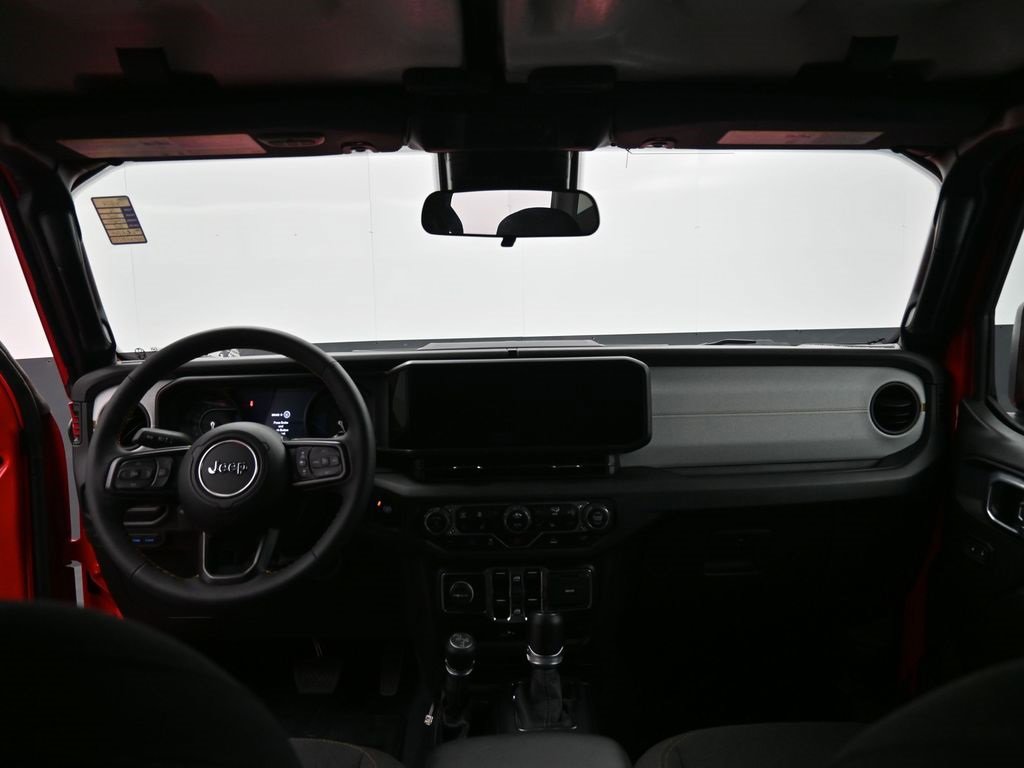 Used 2024 Jeep Wrangler Unlimited w/ Convenience Group image 25