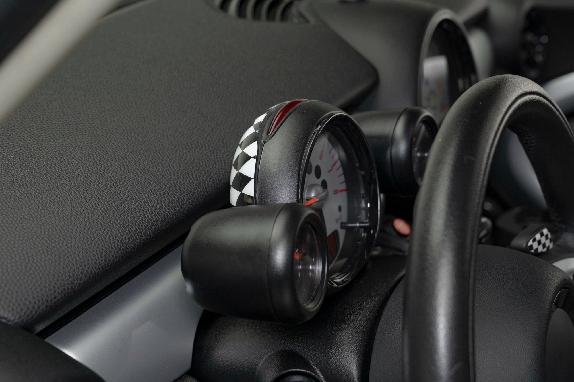 Used 2013 MINI Cooper S FWD image 27