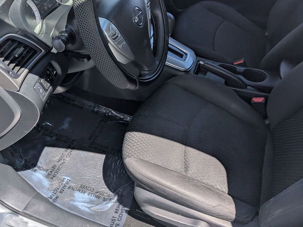 Used 2013 Nissan Sentra SR FWD image 14