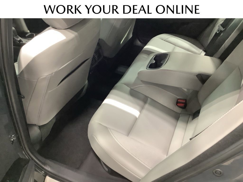 Used 2026 Toyota Camry SE image 18