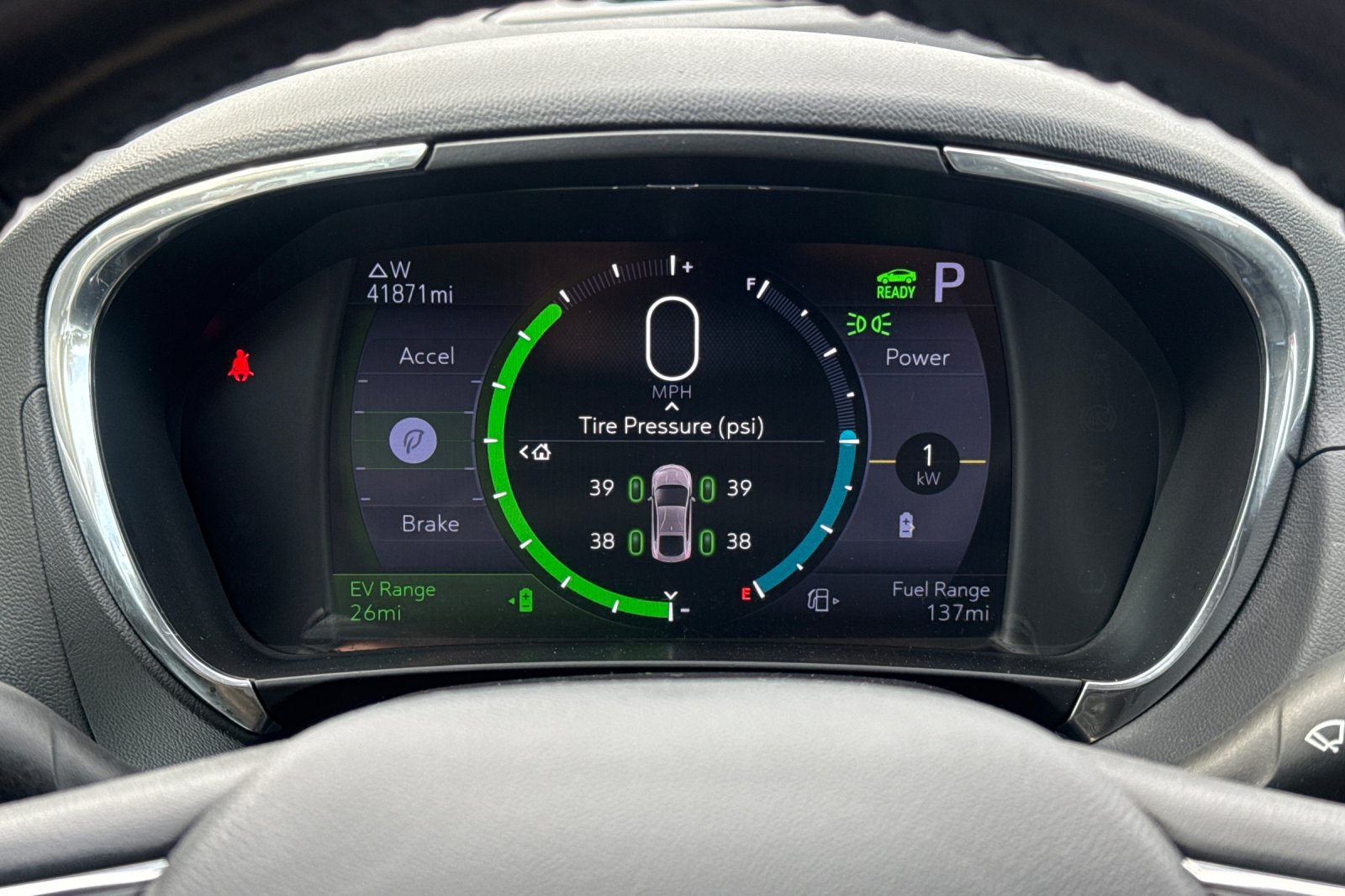Used 2019 Chevrolet Volt Premier w/ Driver Confidence II Package FWD image 39