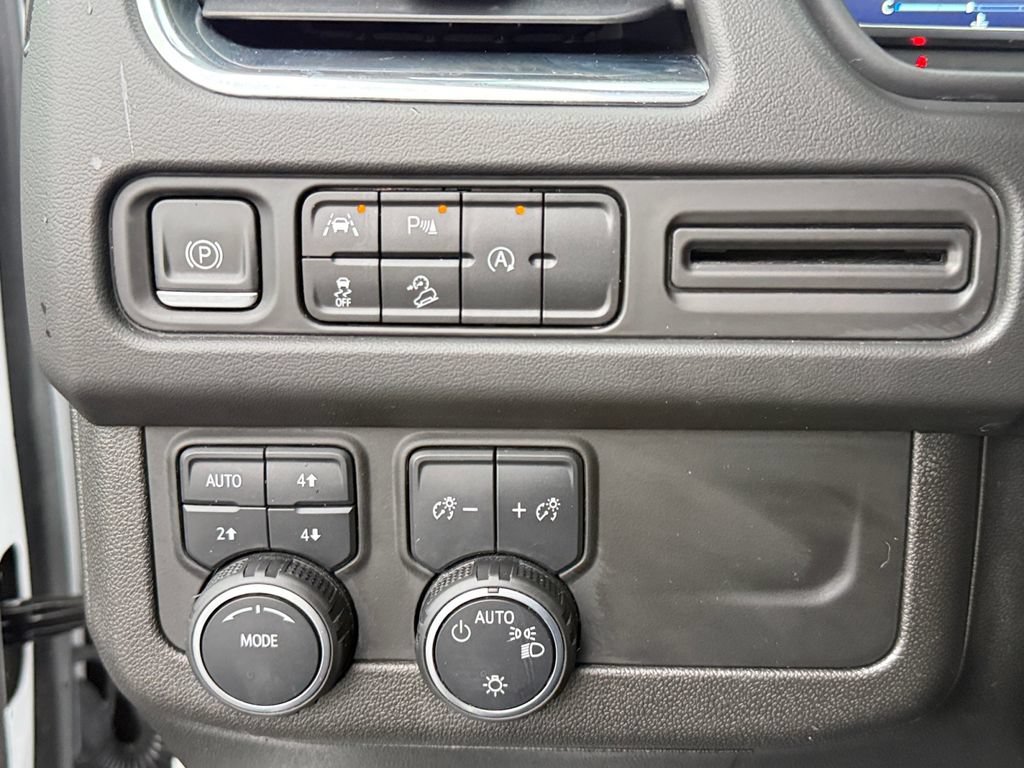 Used 2023 Chevrolet Tahoe Z71 AWD/4WD image 20