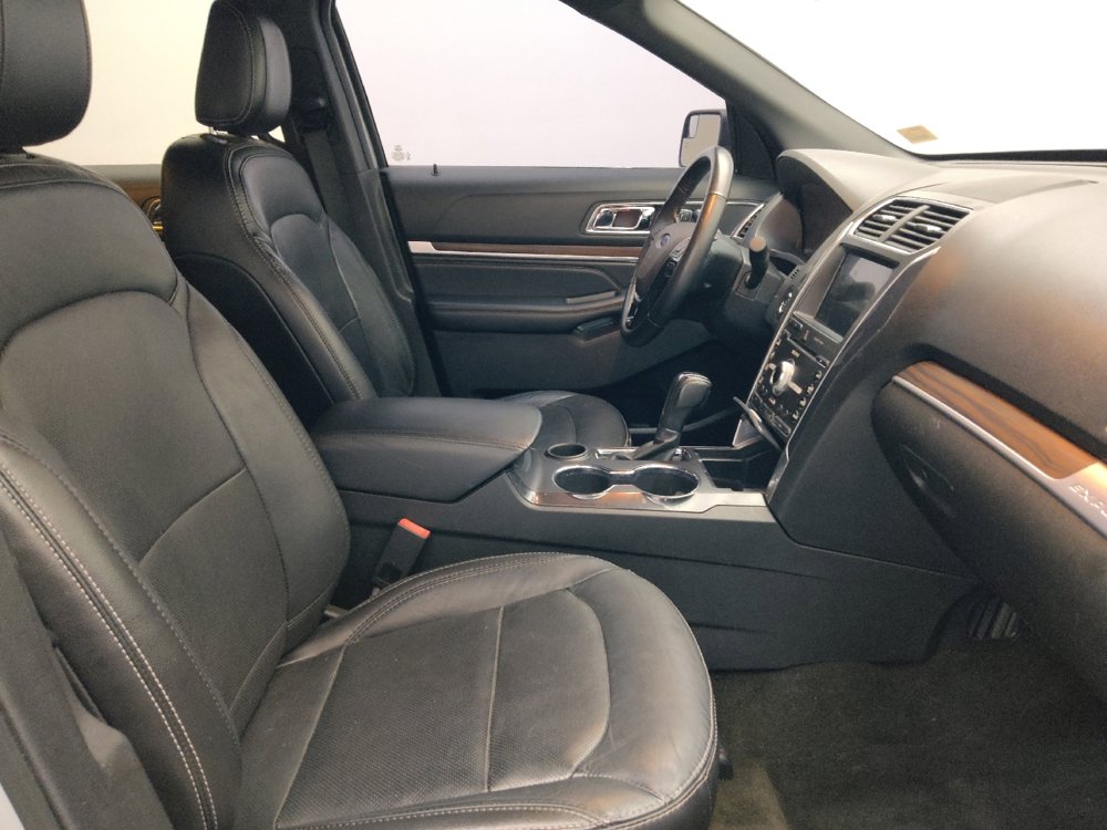 Used 2018 Ford Explorer Limited FWD image 21