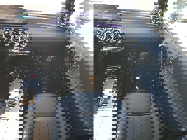 Used 2022 Mercedes-Benz A 220 image 18