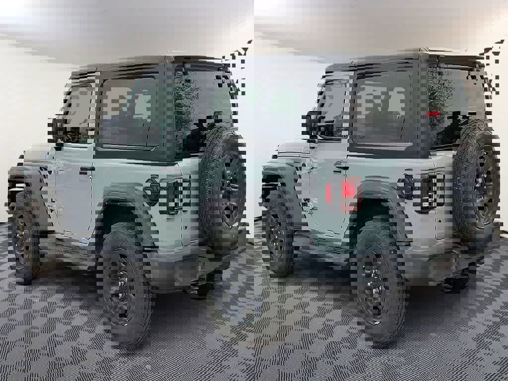 Used 2023 Jeep Wrangler Sport image 6