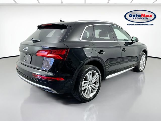 Used 2020 Audi Q5 2.0T Premium Plus w/ Premium Plus Package image 2